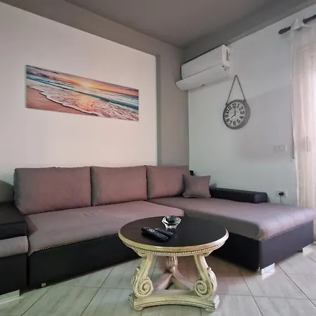 Apartment Gloria